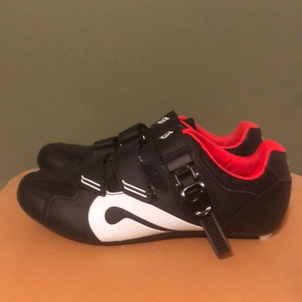 Peloton shoes size 12